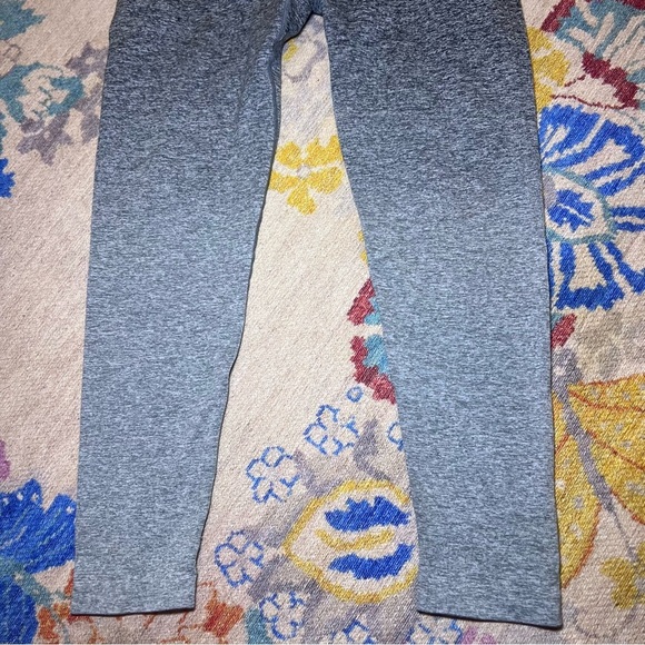 Women's AYBL Pulse Ombre Seamless Leggings Gray Black Size Large Athleisure Gym - Picture 4 of 10